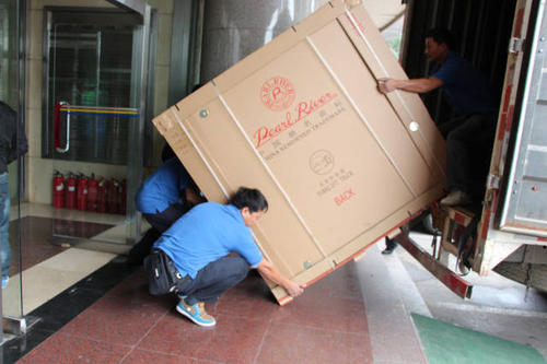 坡心镇钢琴贵重工艺品无忧运
